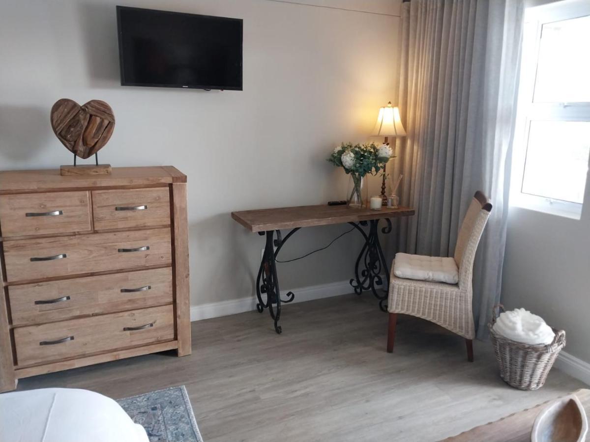 Ships Bell 17B Apartment เซนต์ฟรานซิสเบย์ ภายนอก รูปภาพ